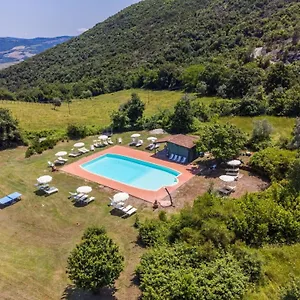 https://borgo-cerbaiola.it-tuscanyhotel.com